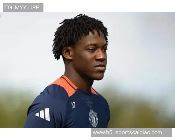 梅努对曼联出场时间不满冬窗或寻求外租机会